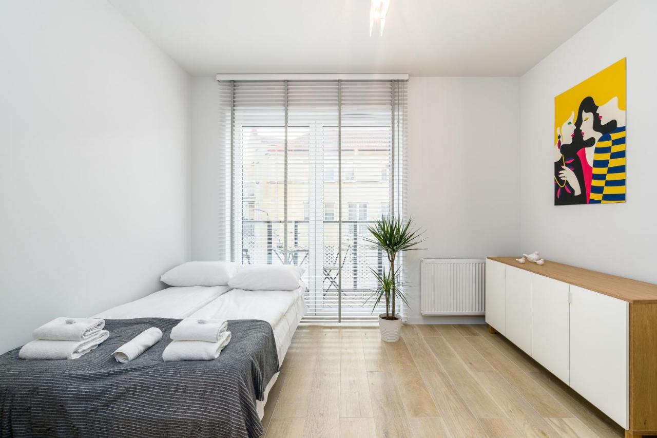 Apartments Poznan Fabryczna By Renters Экстерьер фото